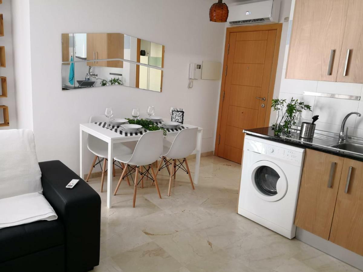 Apartamento La Victoria Malaga Exterior photo